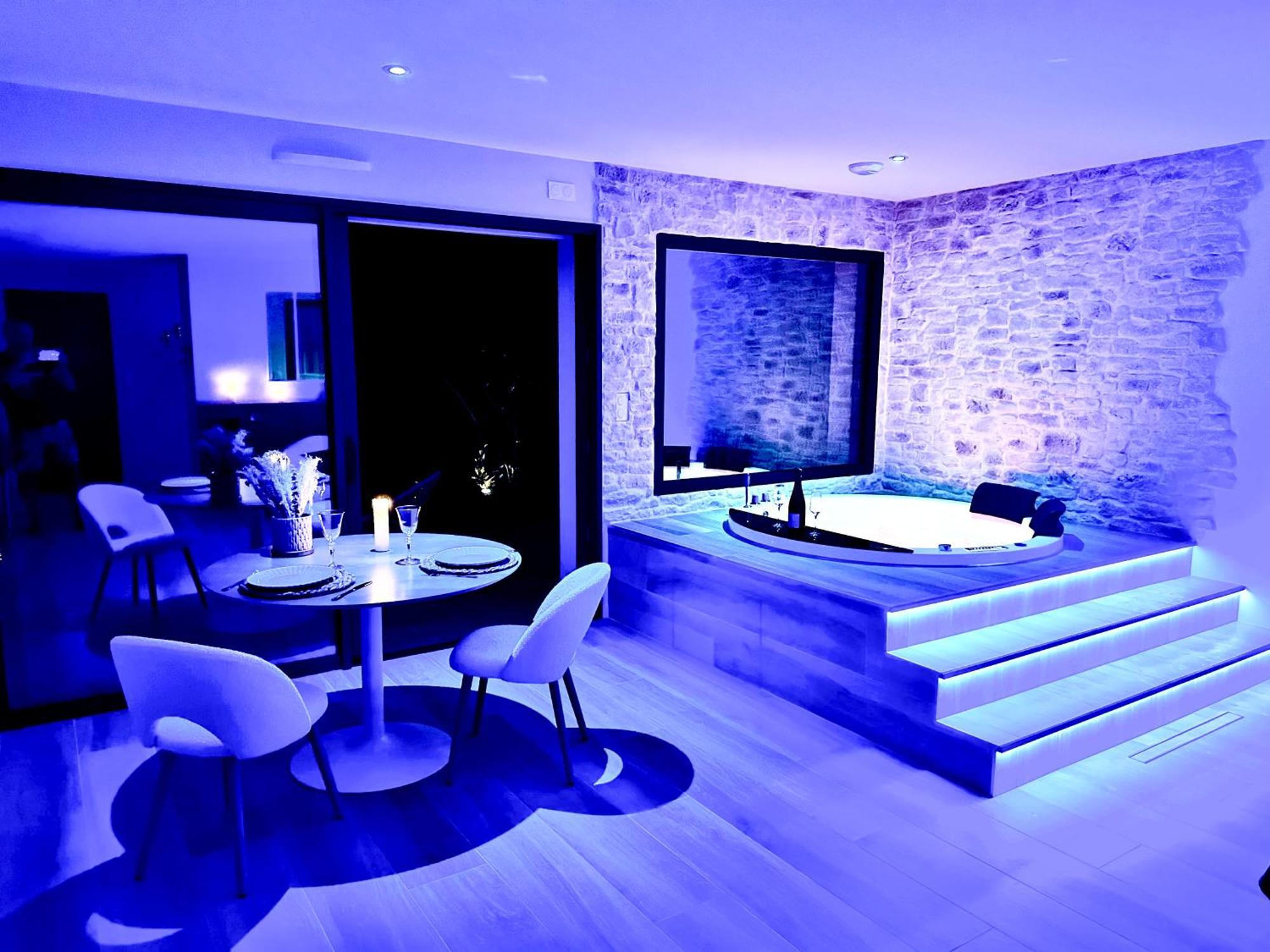 Les Suites Du Payre - Suite Romance Saint-Hilaire-de-Talmont Экстерьер фото